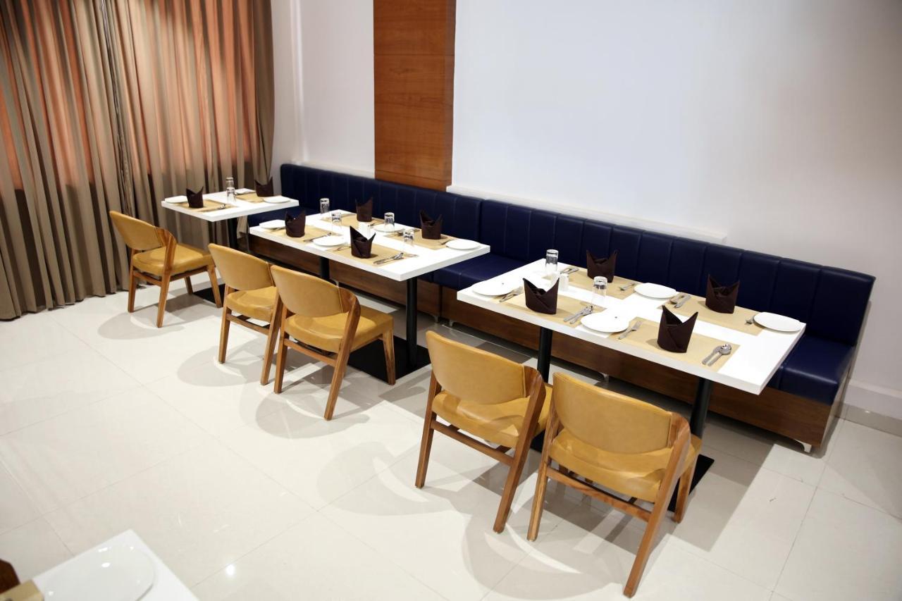 Lords Eco Inn, Ambaji Экстерьер фото