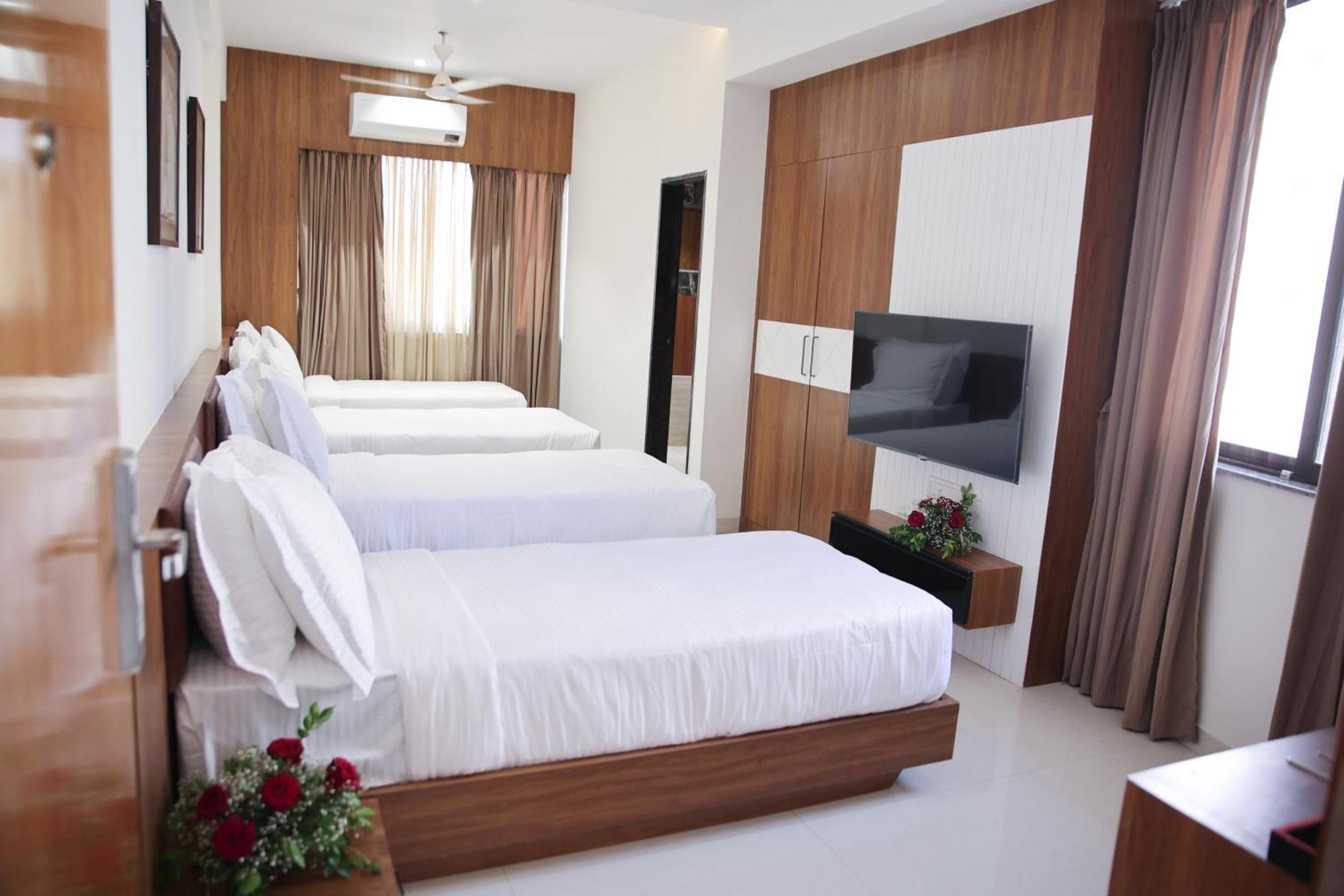 Lords Eco Inn, Ambaji Экстерьер фото